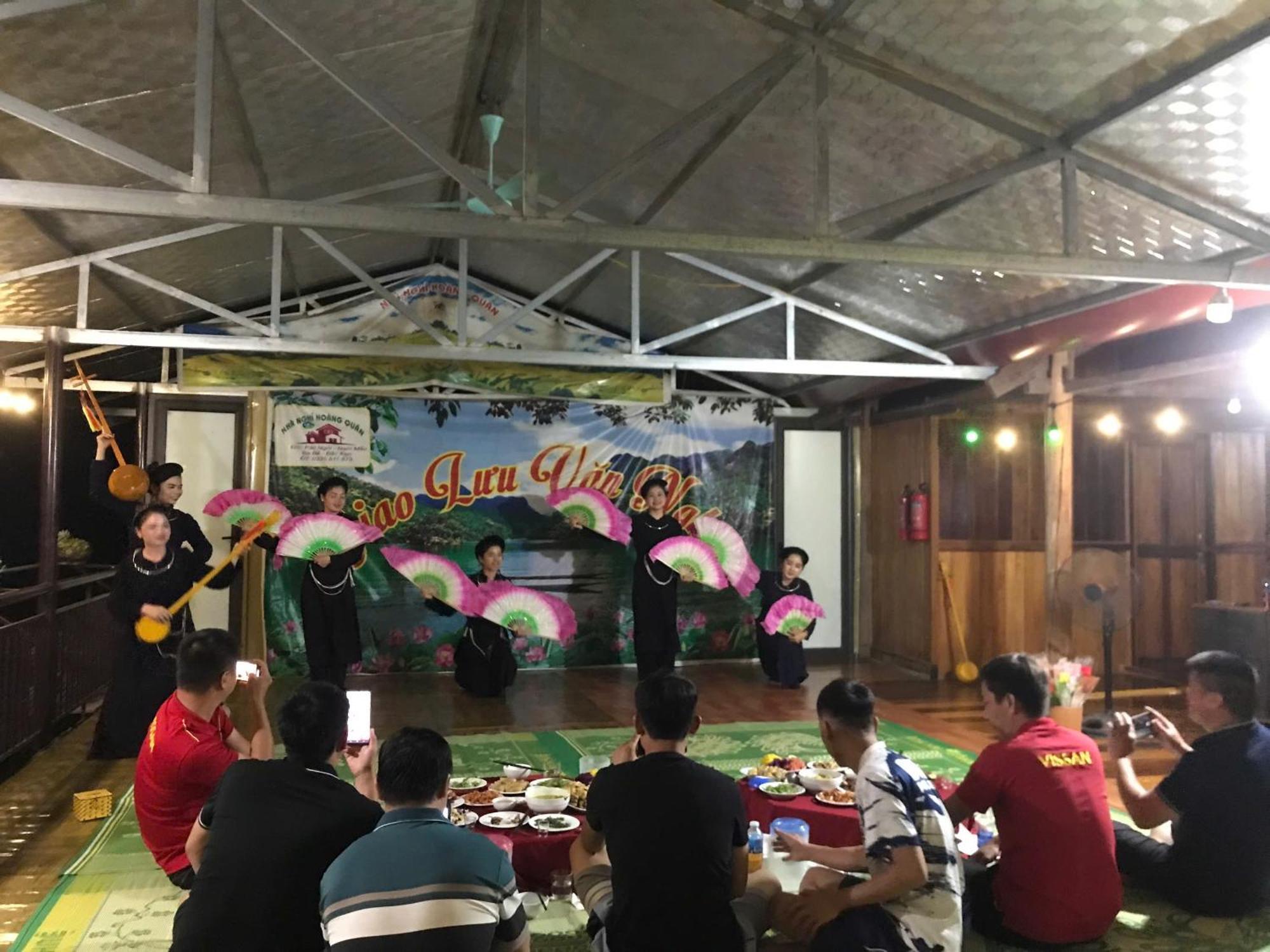 Hoang Quan Homestay Ba Be Exteriér fotografie